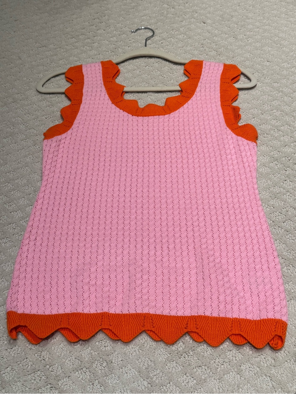 &merci Pink & orange scalloped knit top Large